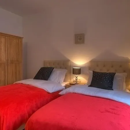 Chalet Ski And Golf By Kaprun Rentals *